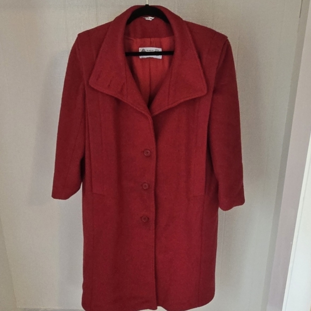 80's Vintage 100% Wool Red Coat